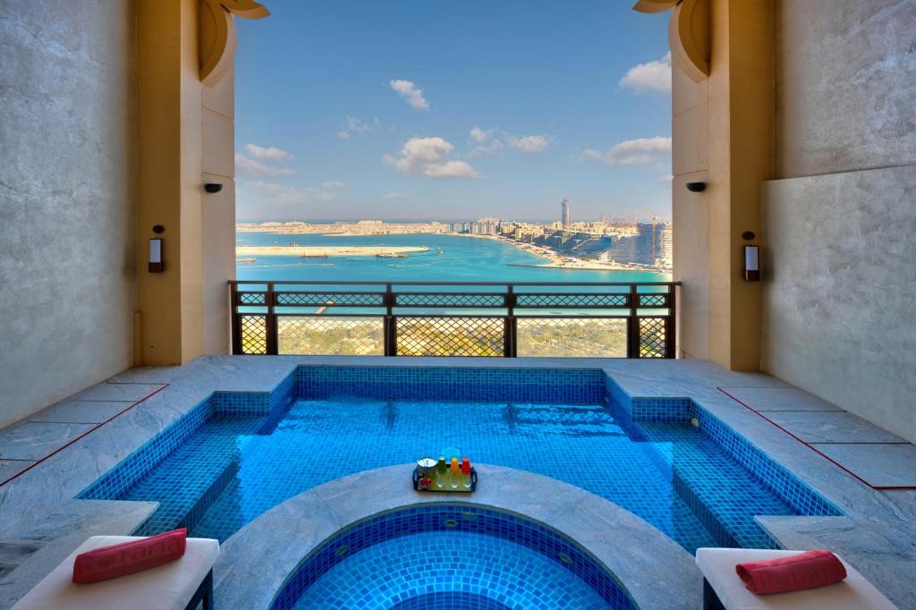 Sea View Studio with Private Pool