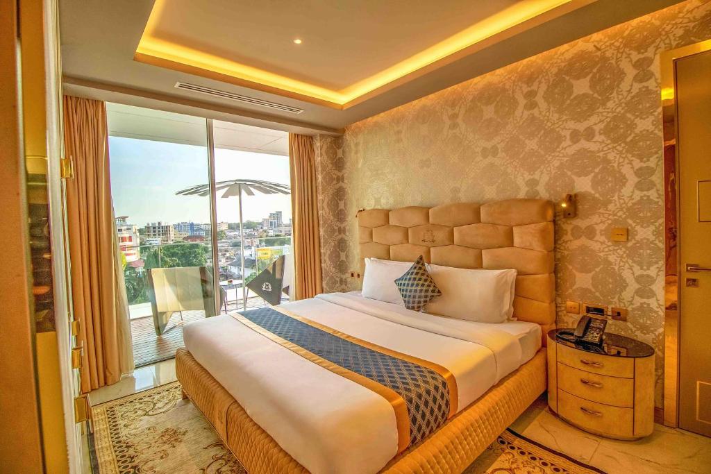 Classic One Bedroom Suite
