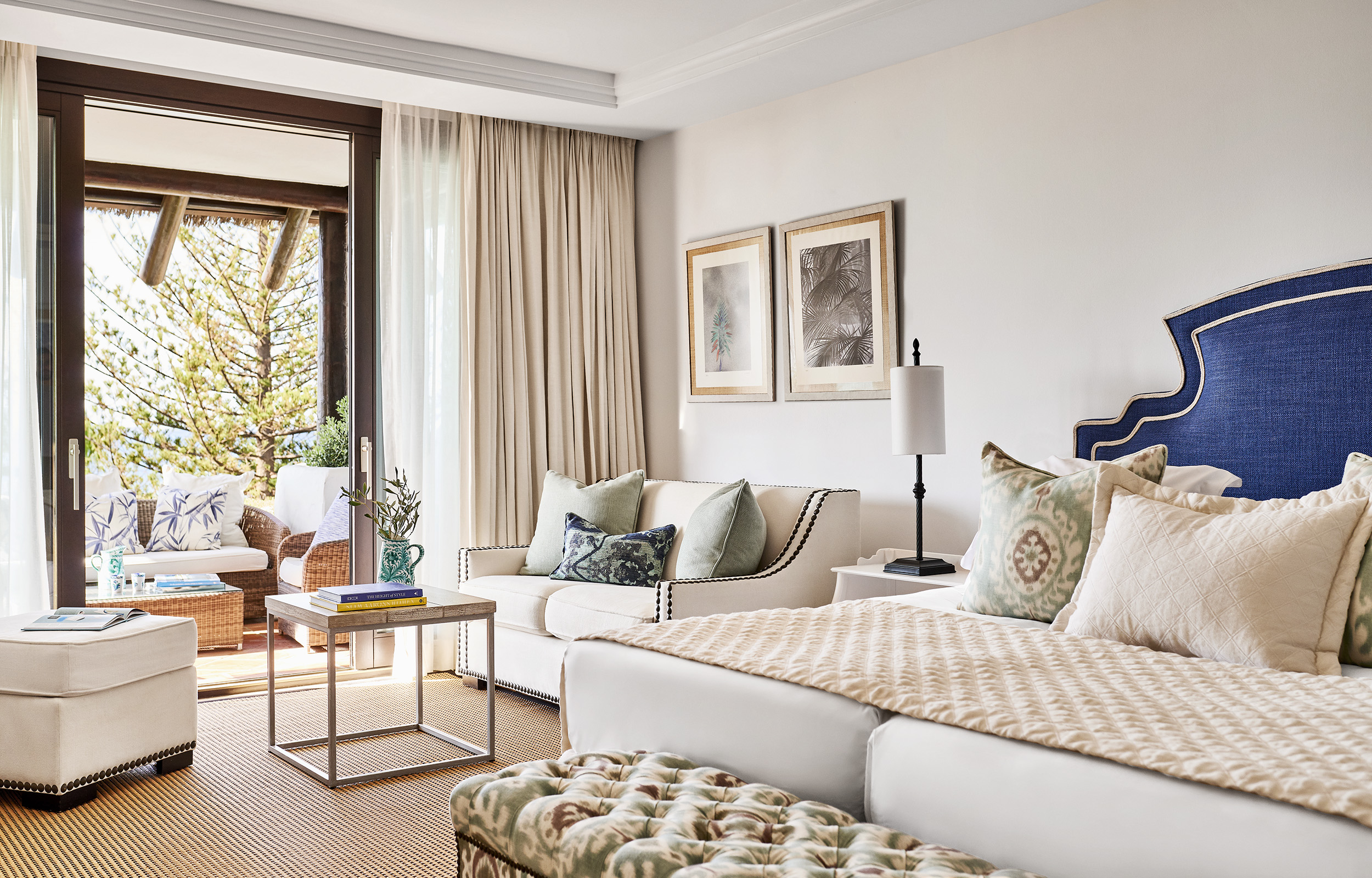 Deluxe room with sea view