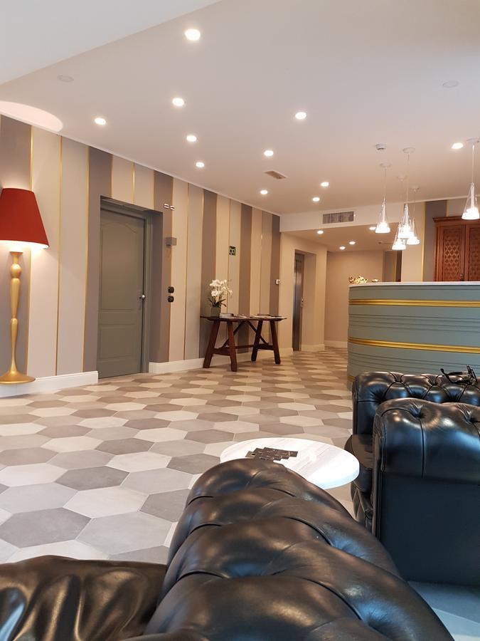 Al Campanile Aparthotel & Suite