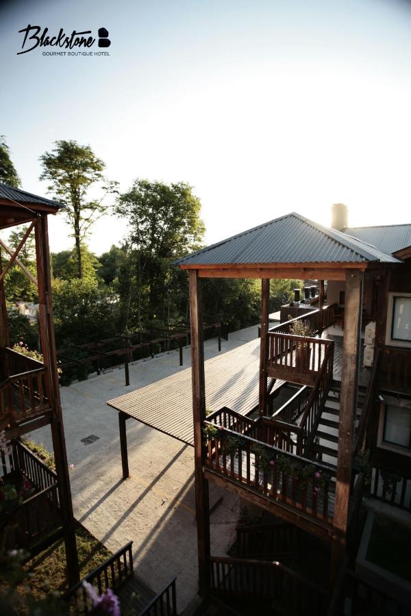 BlackStone Apart Boutique Hotel