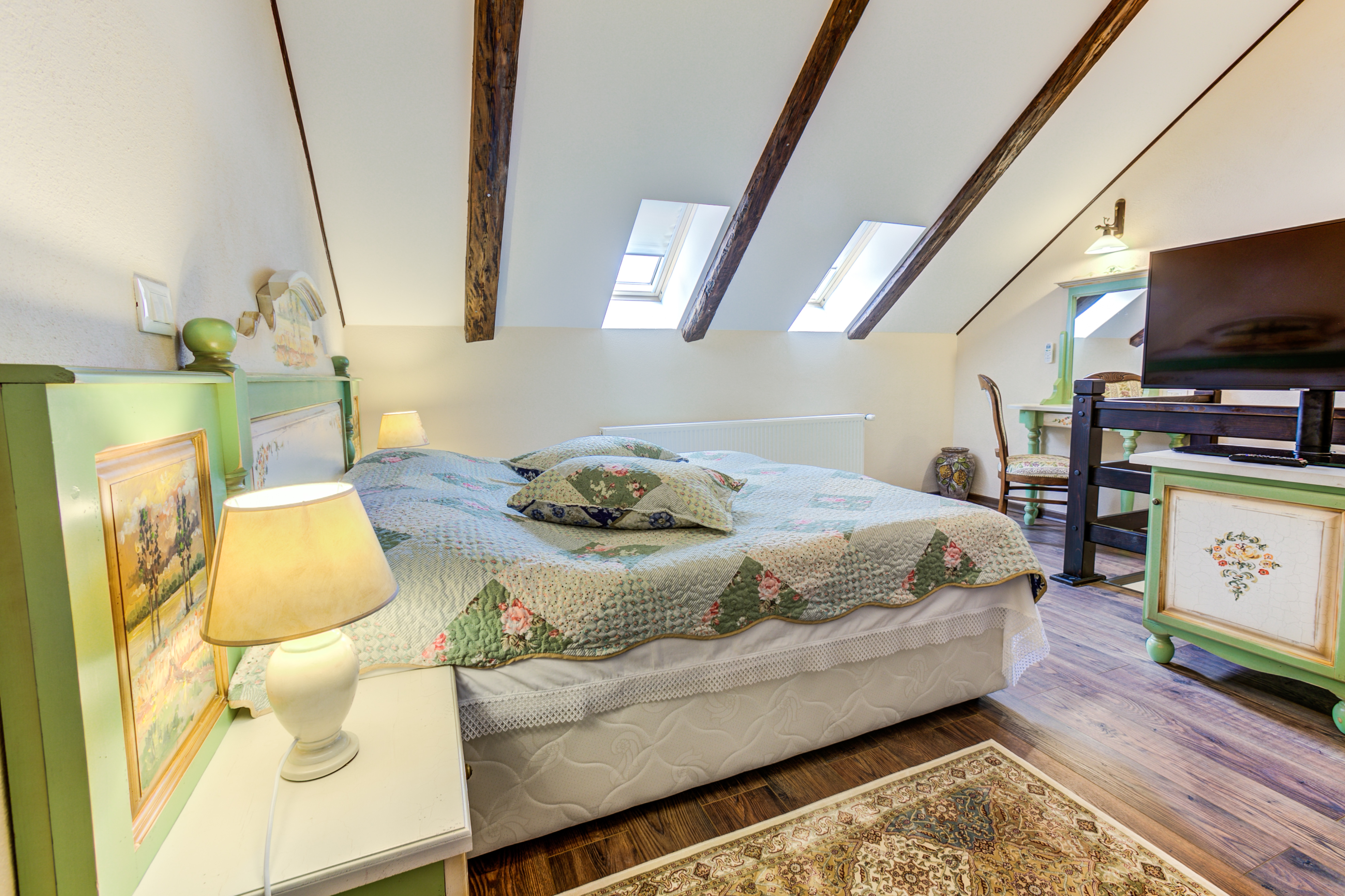 Duplex Suite 5* in Conacul Ambient , 5 Grivitei st., Cristian, Brasov, Romania