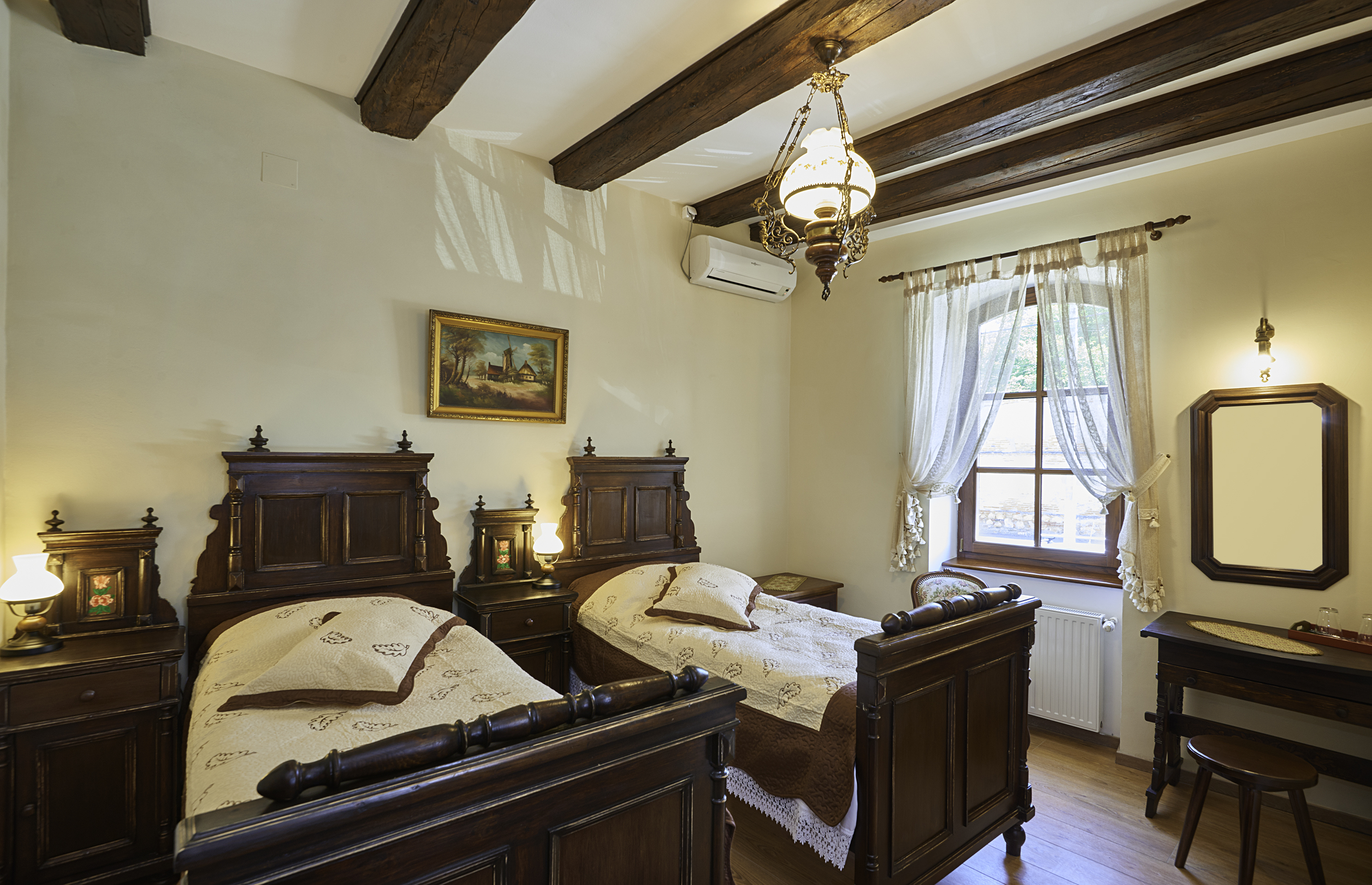 Standard Twin 5* in Resort Ambient , 23 Morii st., Cristian, Brasov, Romania