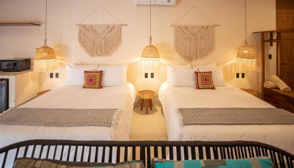 Double Suite with Private Pool