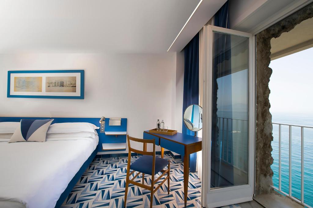 Superior Double or Twin Room with Sea View