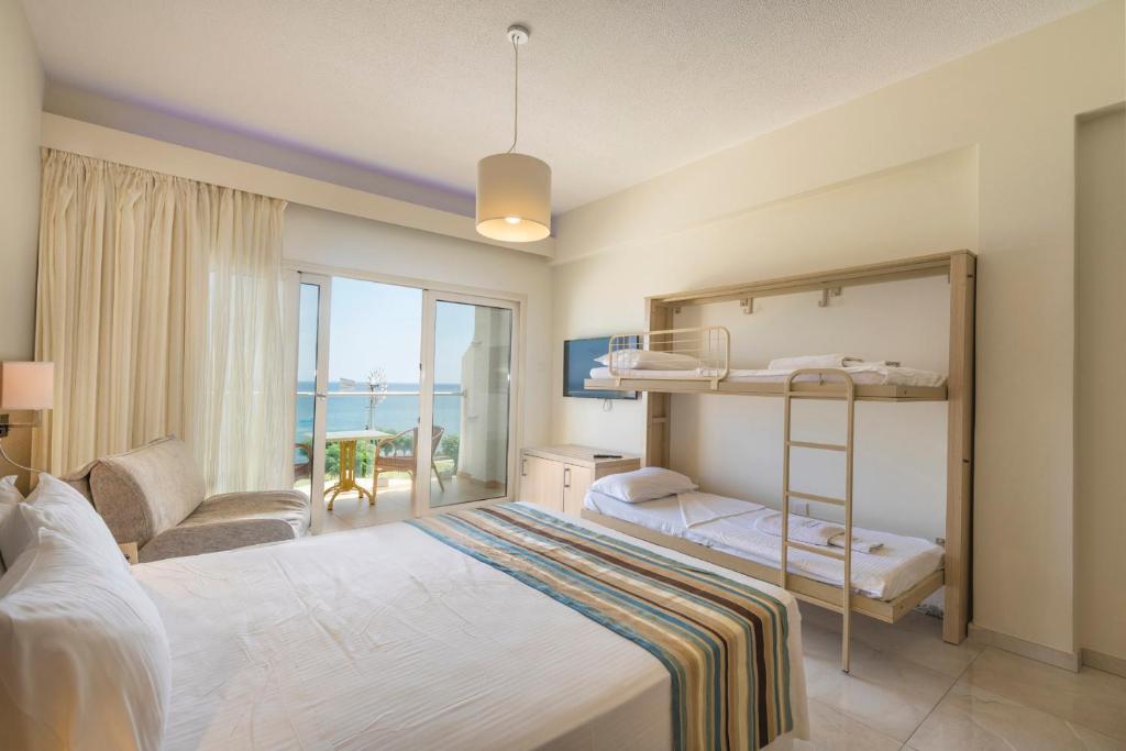 Sea View Suite