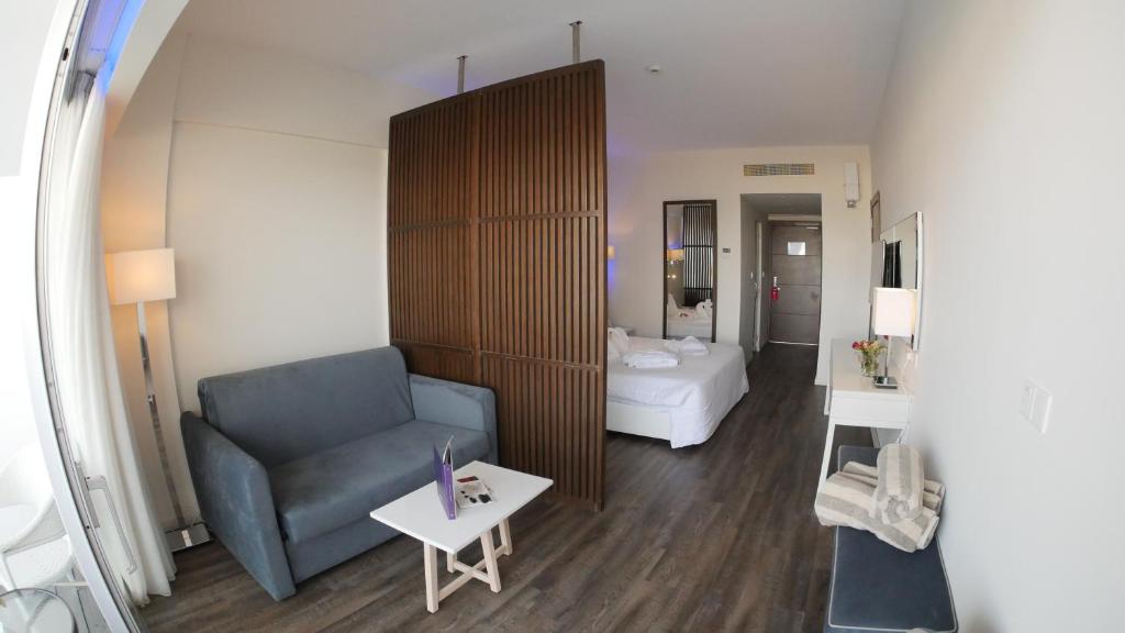 Sea View Junior Suite with Private Pool & Jacuzzi