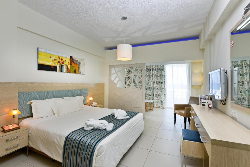 Inland View Suite