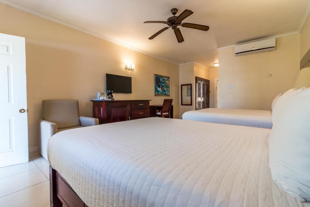Deluxe Room Two Queen Beds