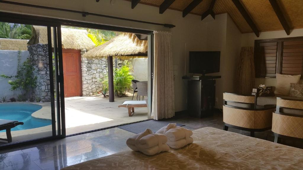 Suite with Pool View