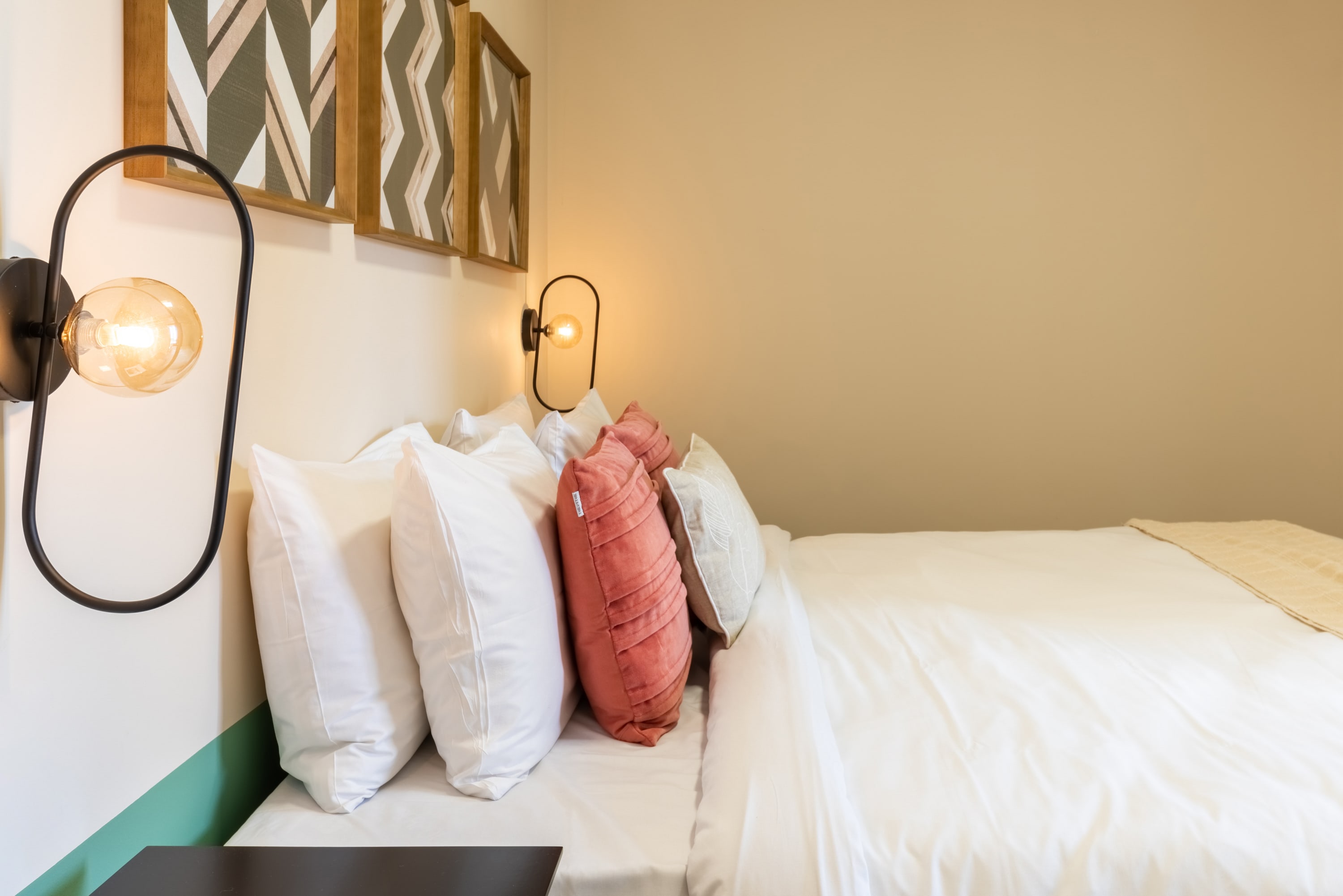 Apartamento moderno com garagem | Itaim Bibi