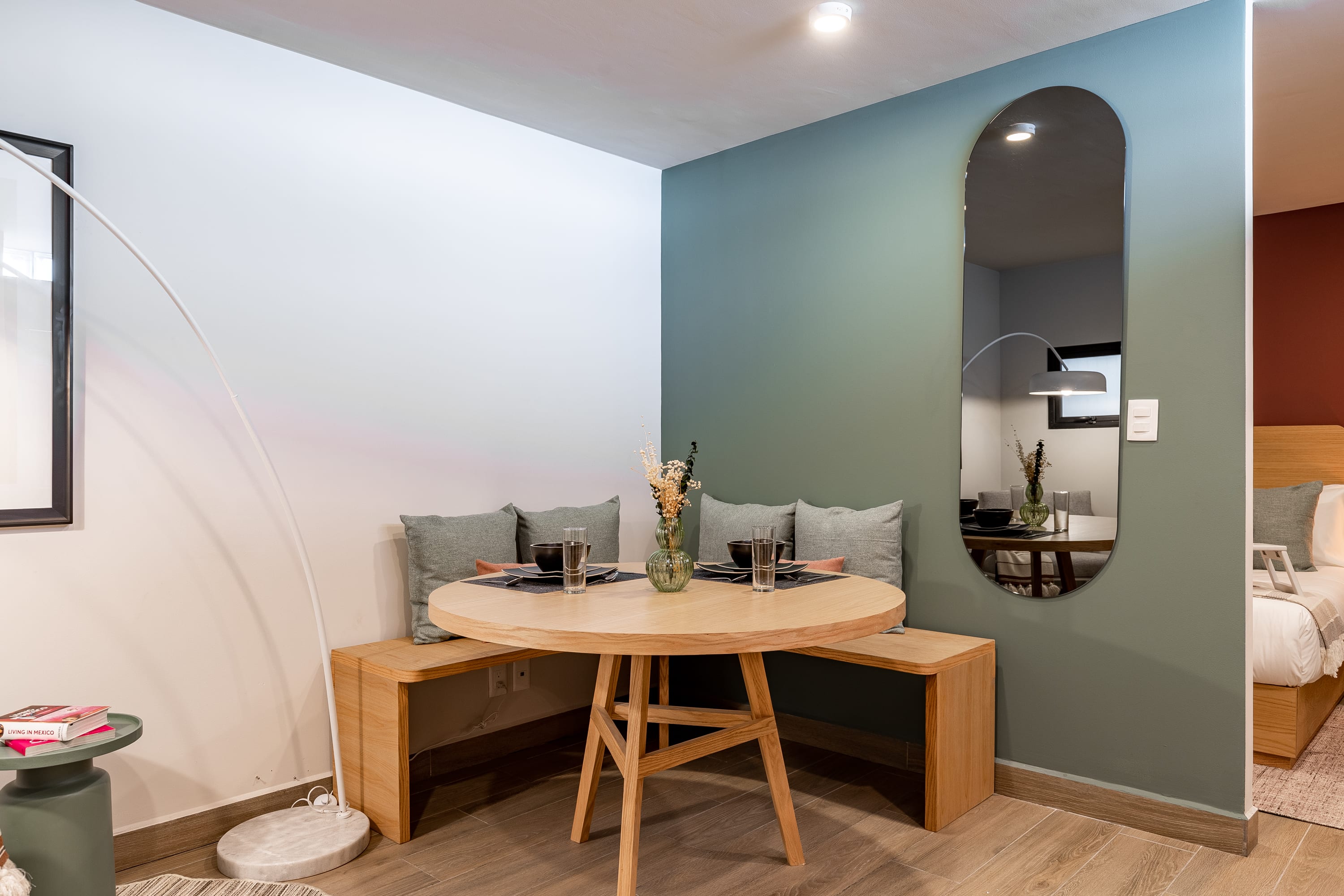 Casai Roma | 1BR | Tolsa Apartment great location