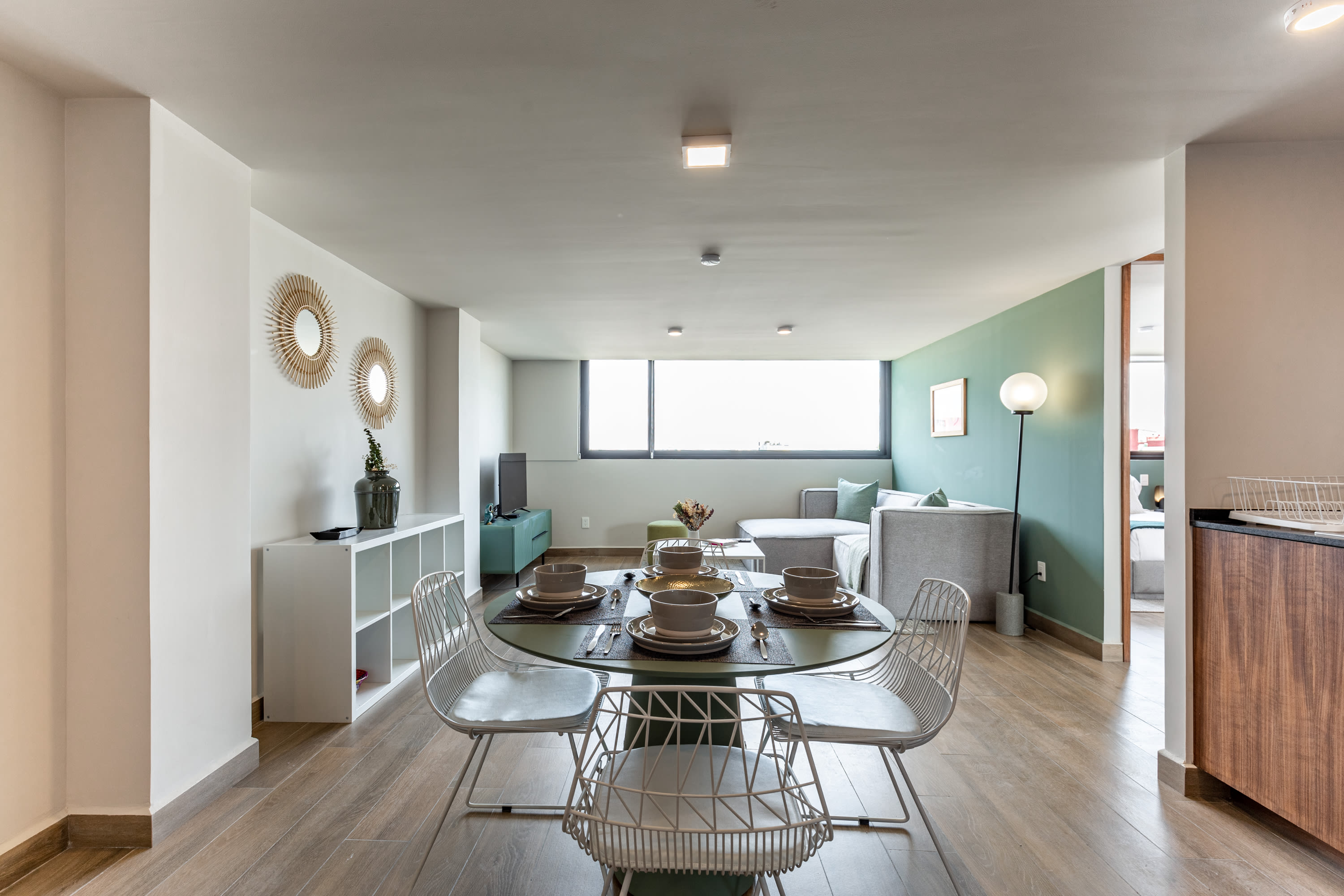 Casai Roma | 2BR | Sunny Flat