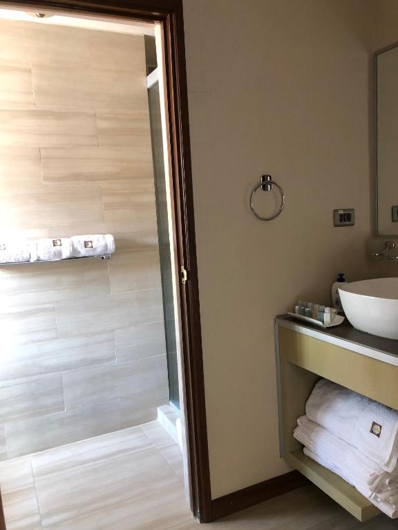 Large Twin Room
