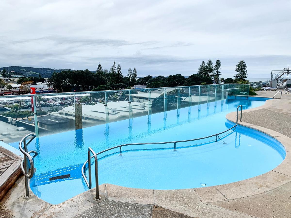 Ramada Suites by Wyndham Nautilus Orewa