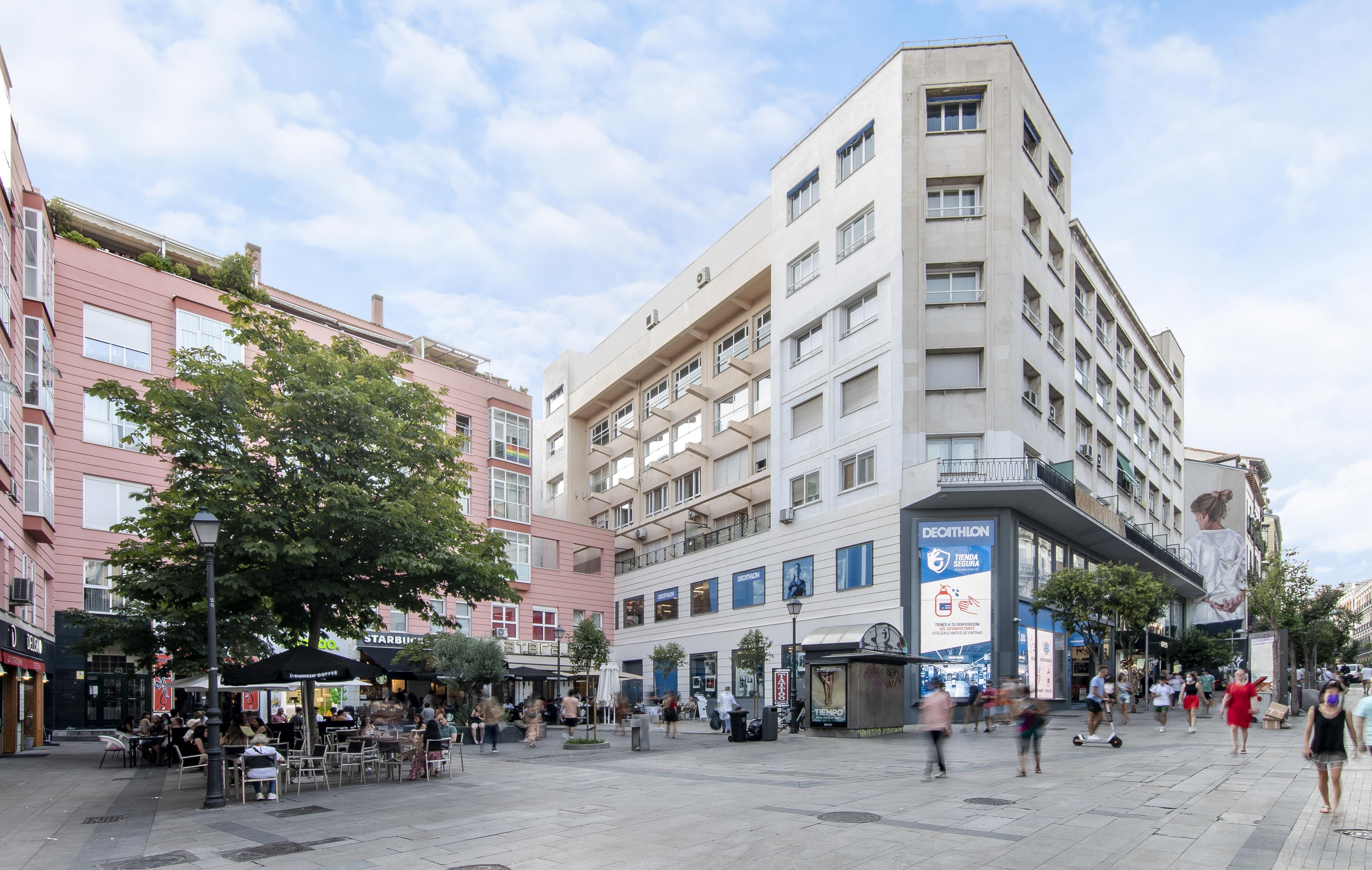 Bob W Chueca