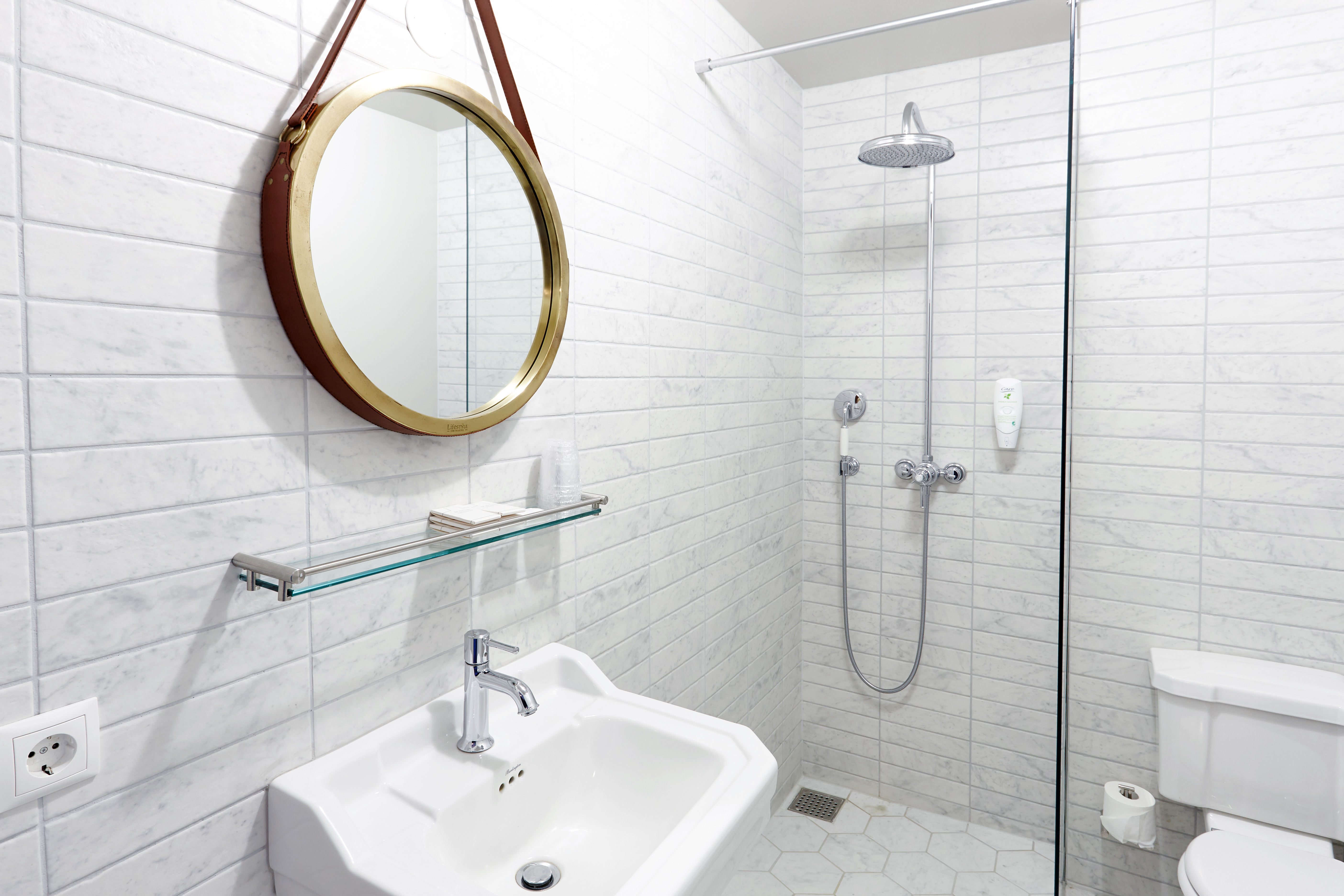 Quad Room