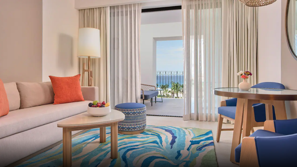 Club Deluxe Master Penthouse Suite