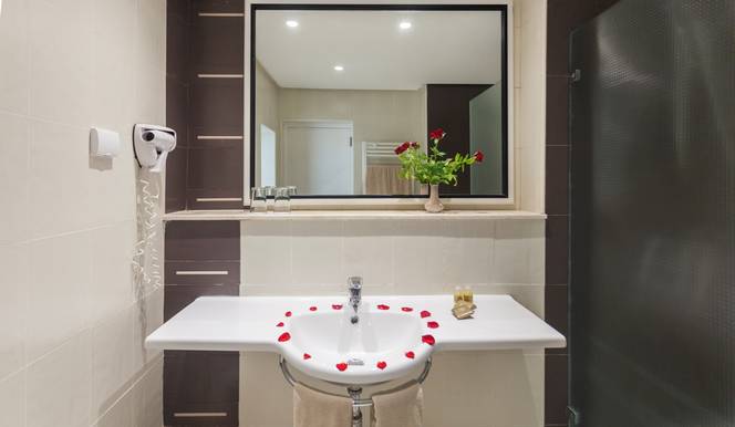 Standard Double Room Garden View (2AD+BB)