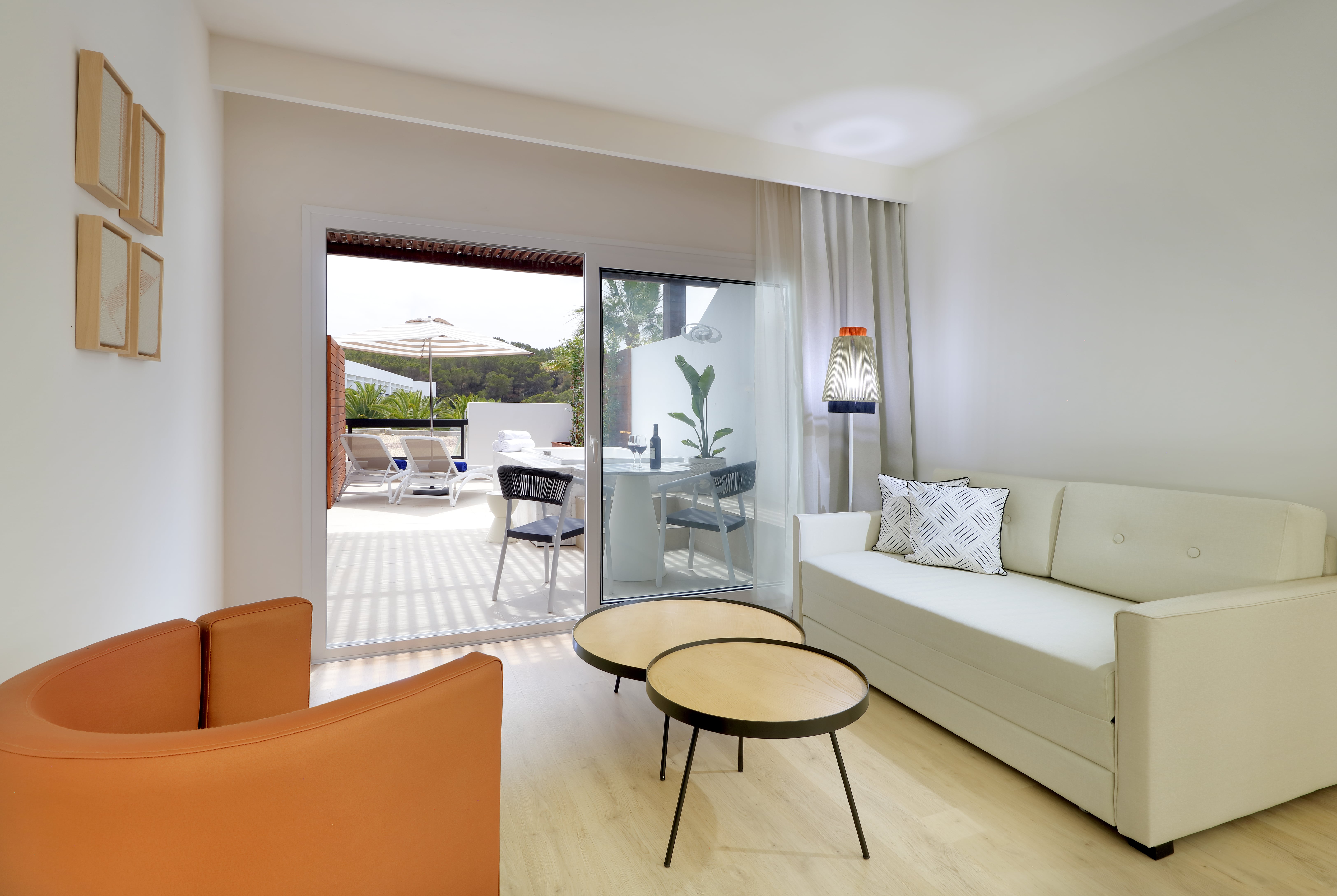 Junior Suite Jacuzzi Terrace - 2 ad