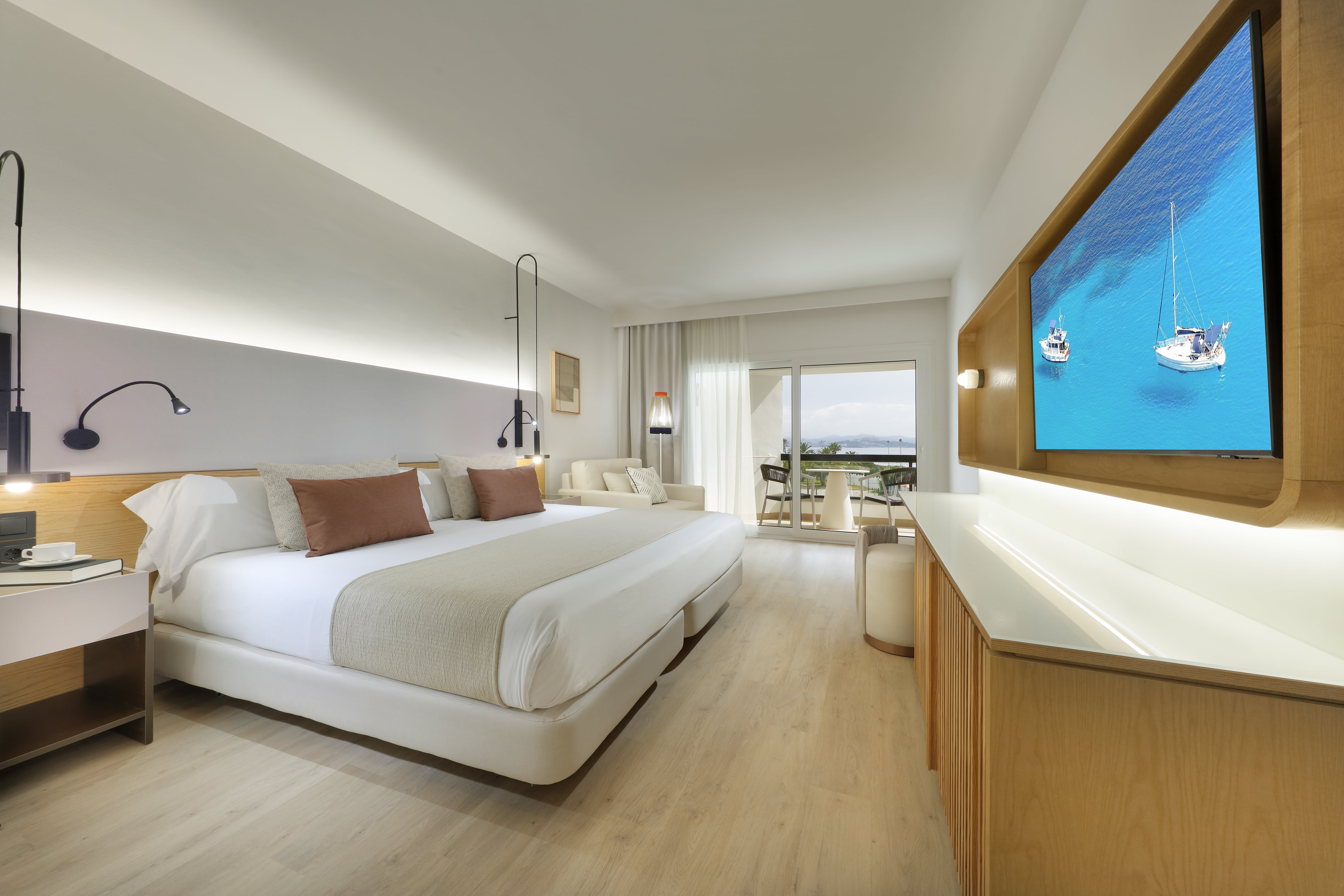 Deluxe Sea View 1 adult