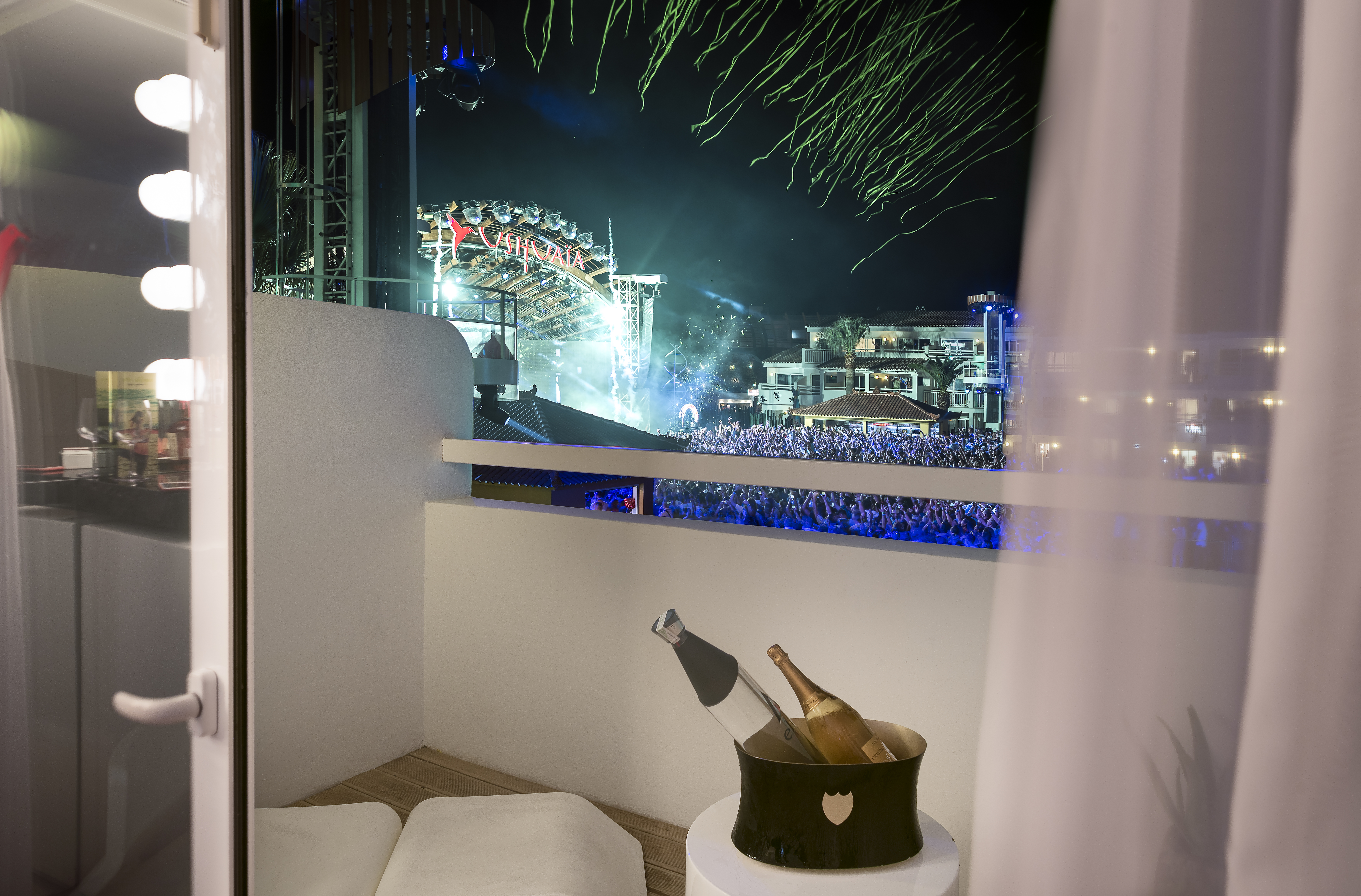Superior Double or Twin Room - Party View
