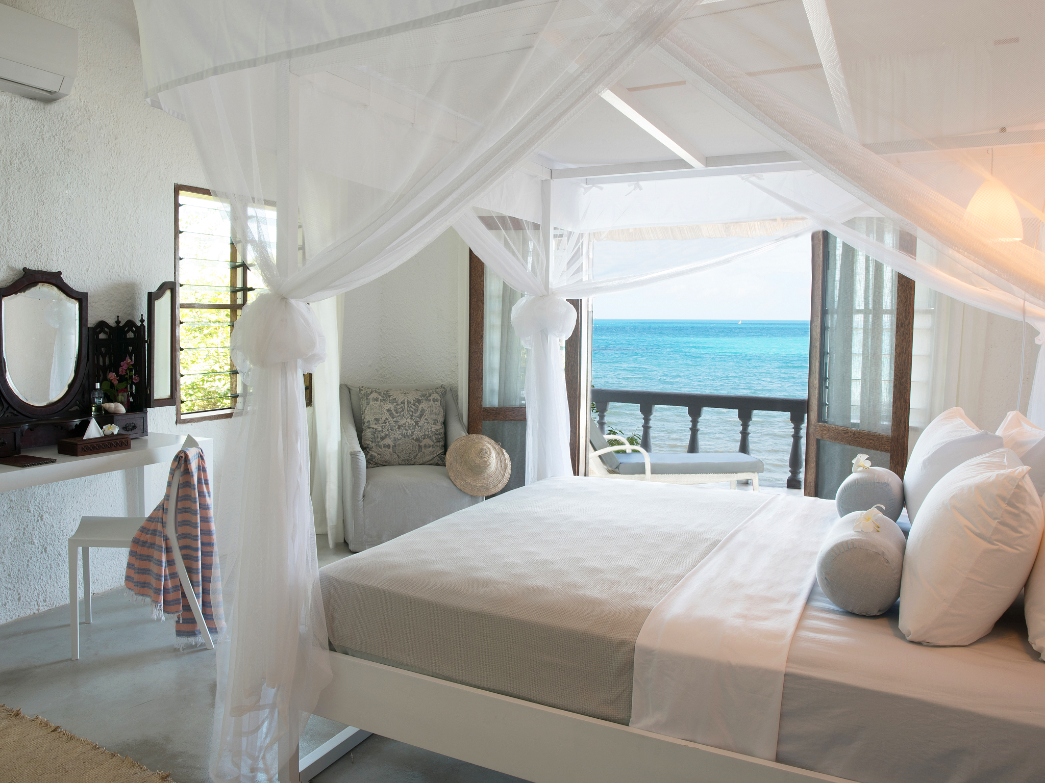 Villa with Sea View - Single