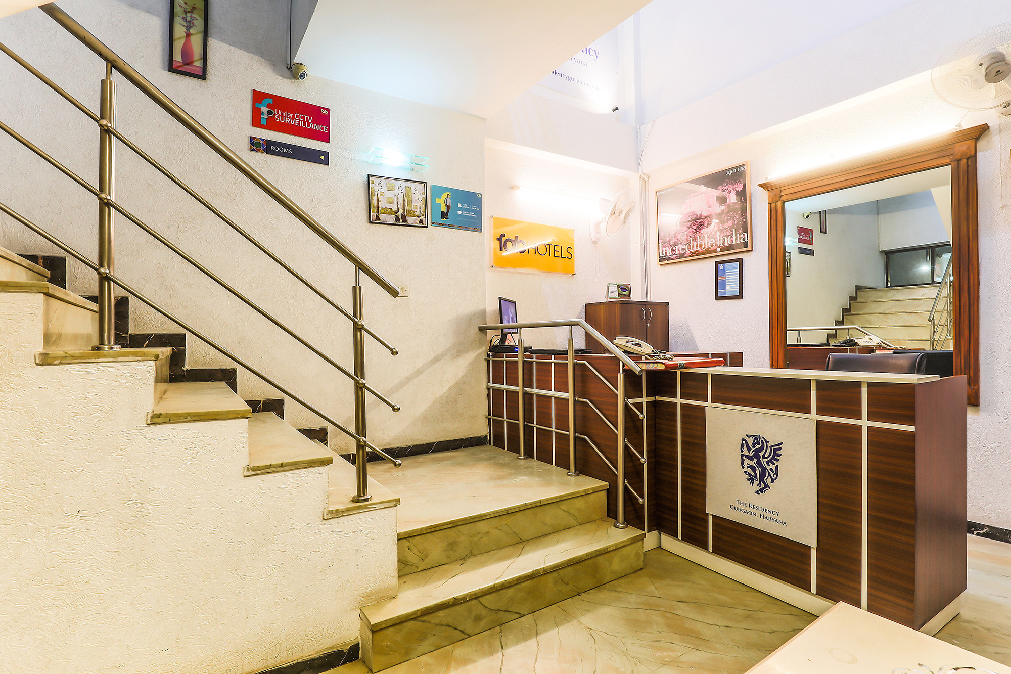 FabHotel The Residency DLF Galleria, Gurgaon 5