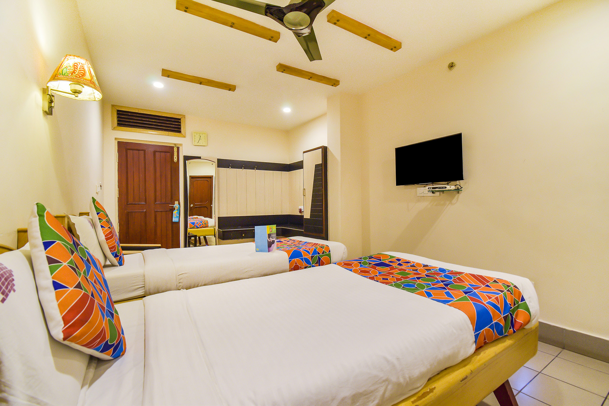 FabHotel Kinnera Comforts Railway Station, Visakhapatnam 5