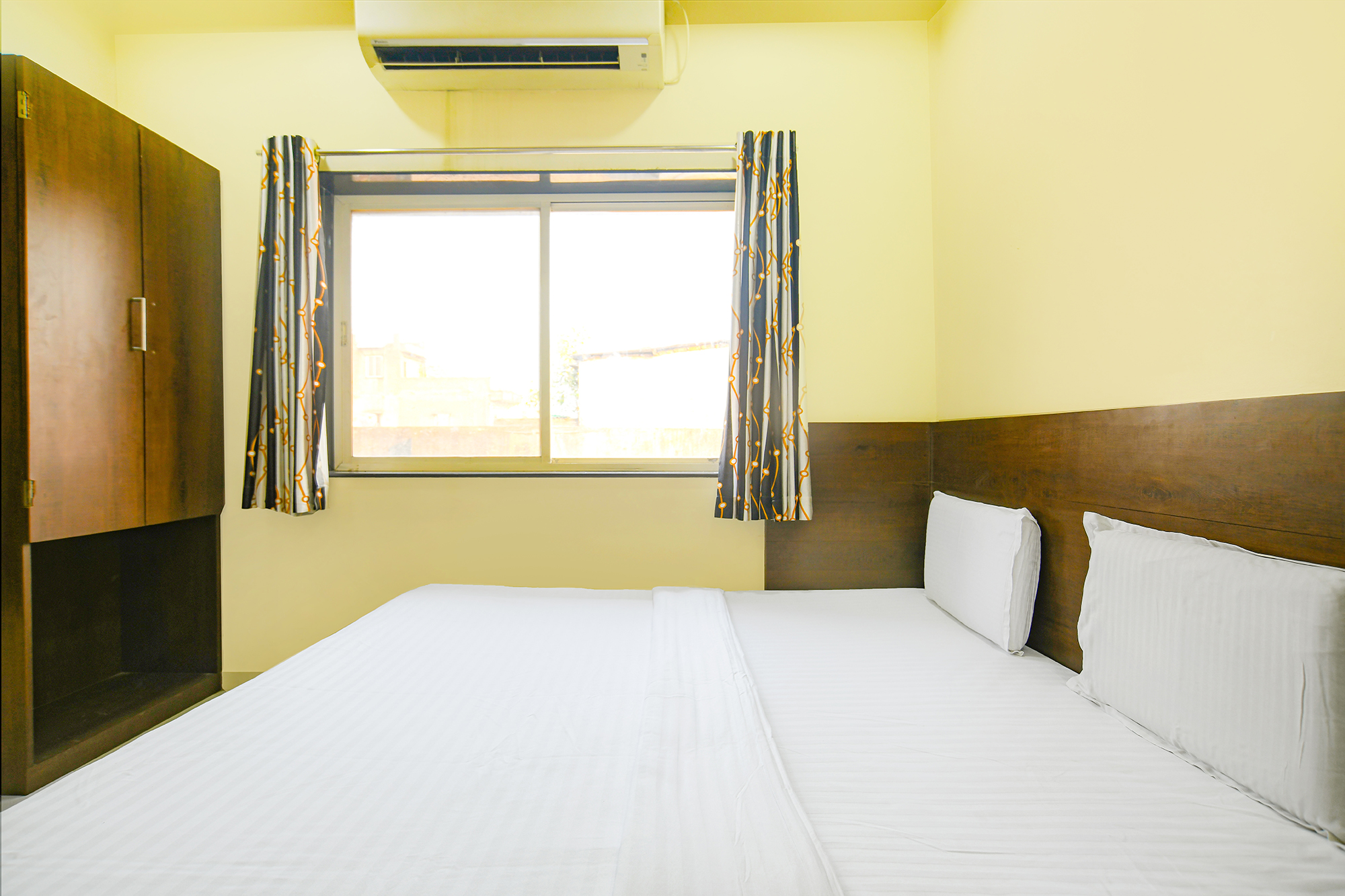 FabHotel Satyug Jaisinghpura