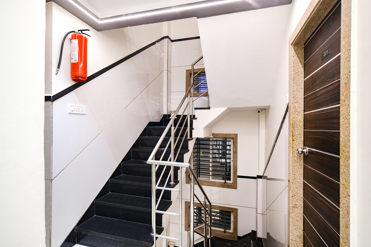 FabHotel Shree Ram Palace - Fully Vaccinated Staff