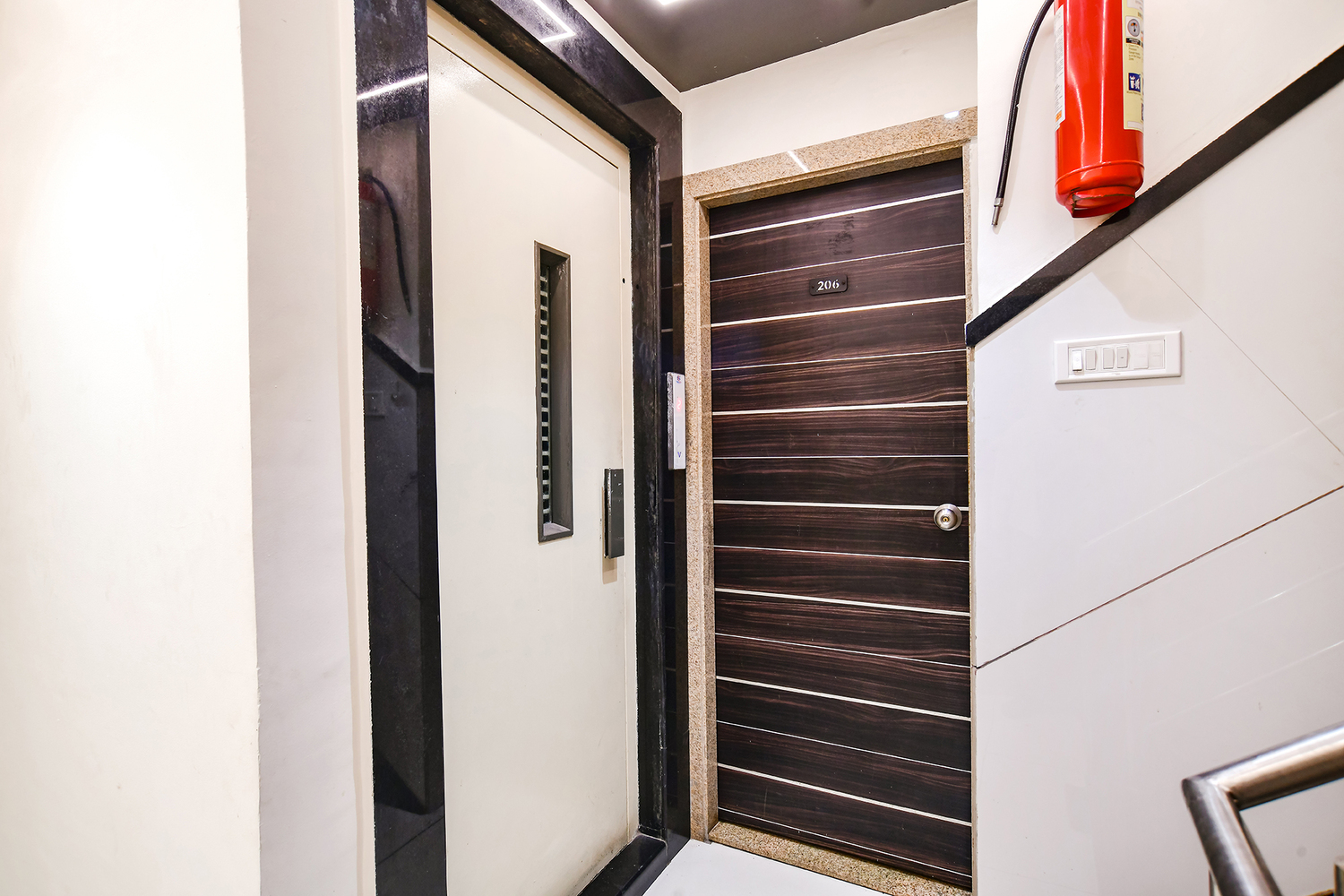 FabHotel Shree Ram Palace - Fully Vaccinated Staff