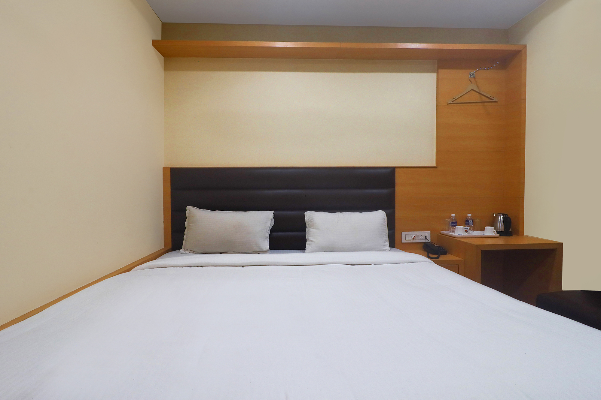 FabHotel Ganpati 2, Siliguri 5