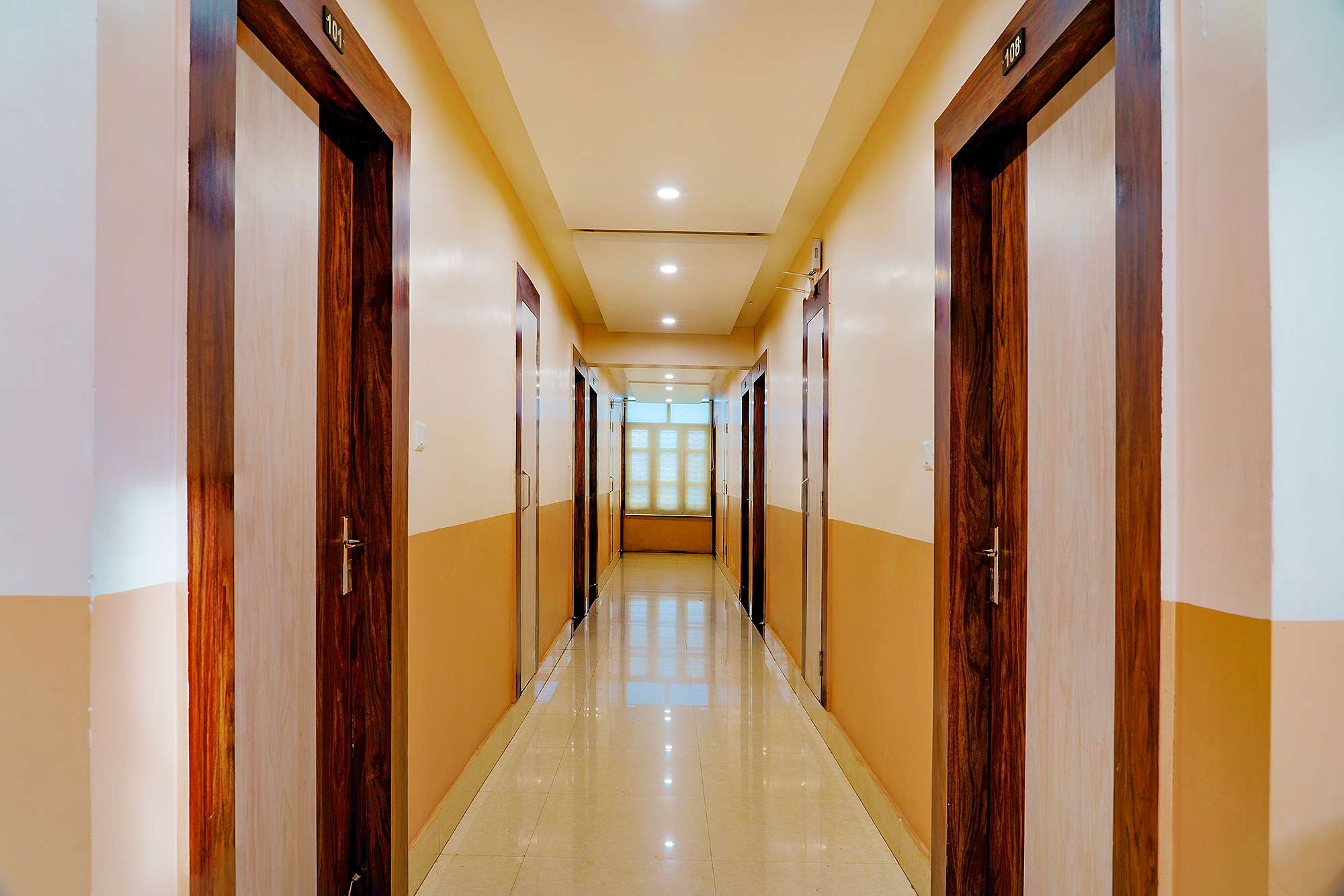 FabHotel Kanchan Plaza, Bhubaneswar 4