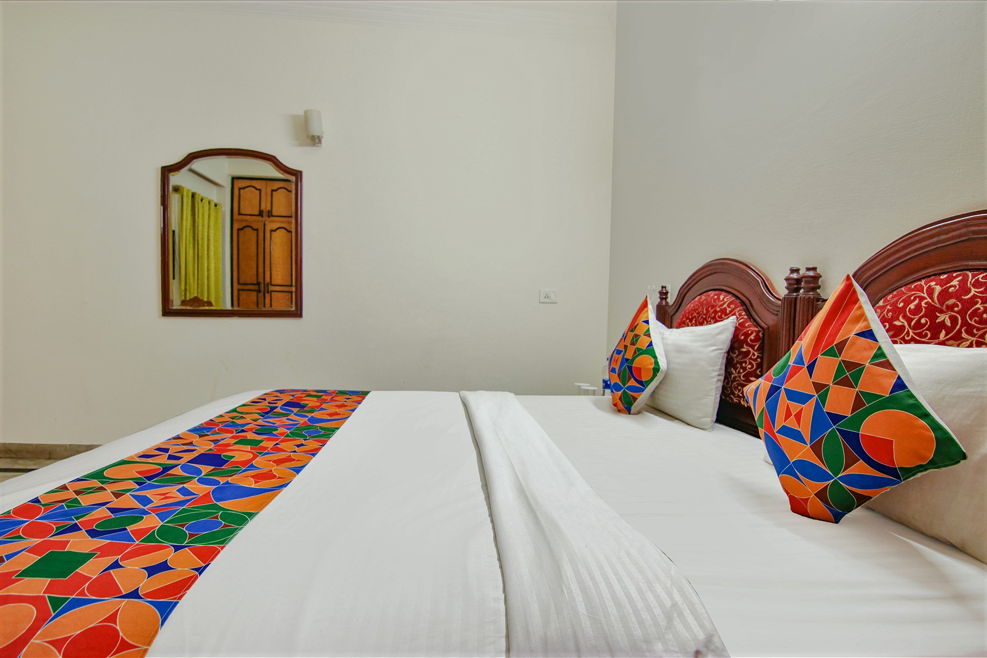 FabHotel Emerald