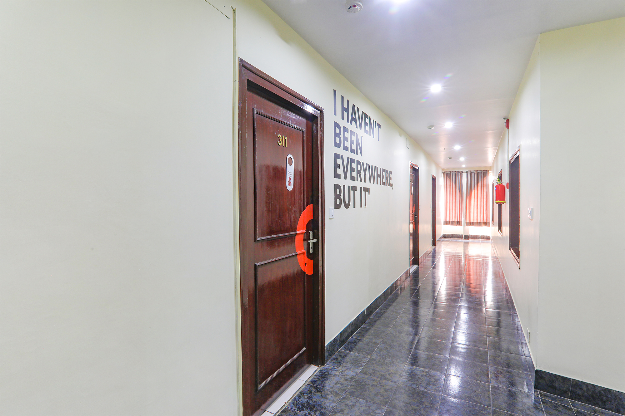 FabHotel Presidency Inn, Lucknow 4