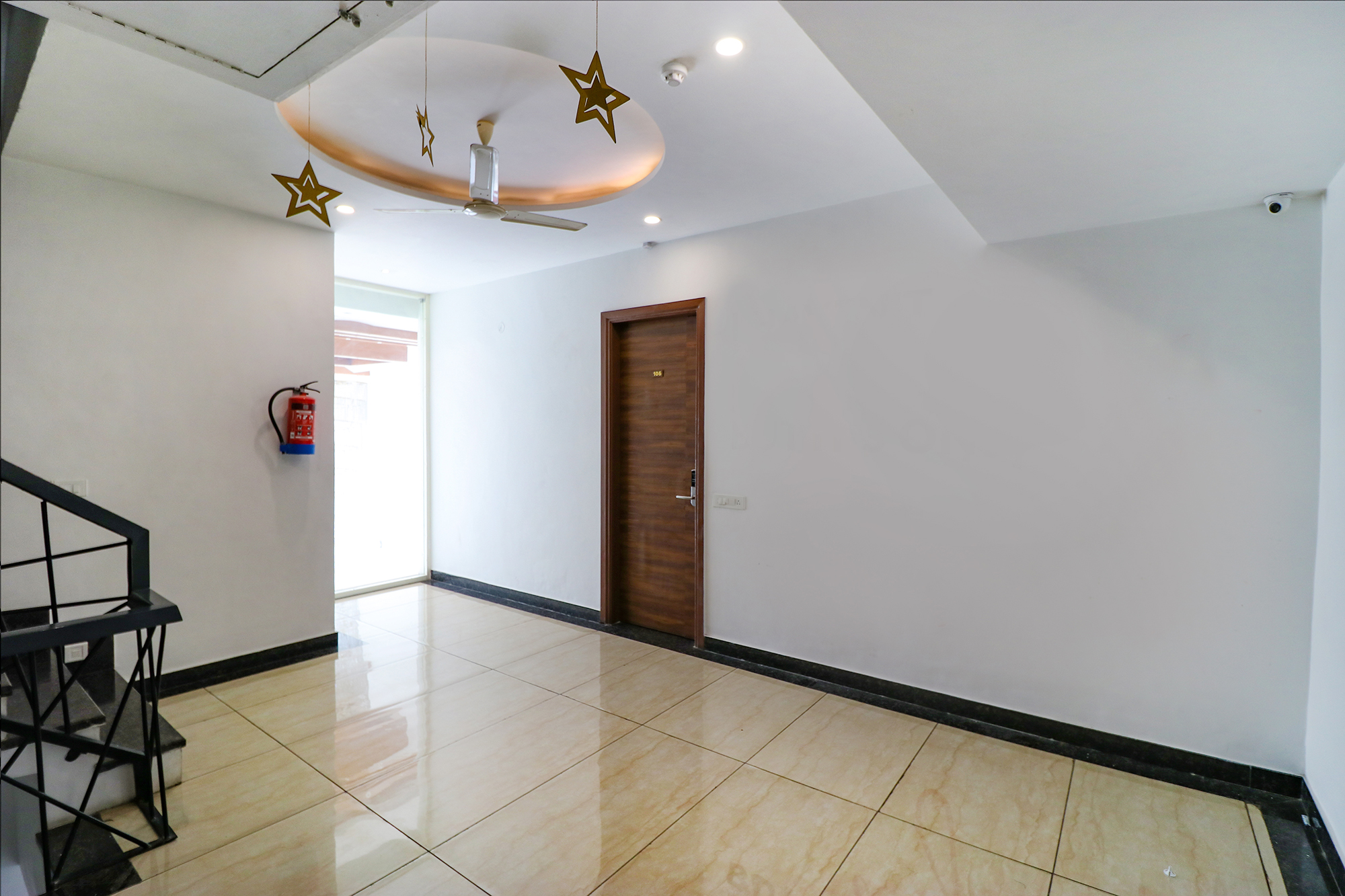 FabHotel Golden Home