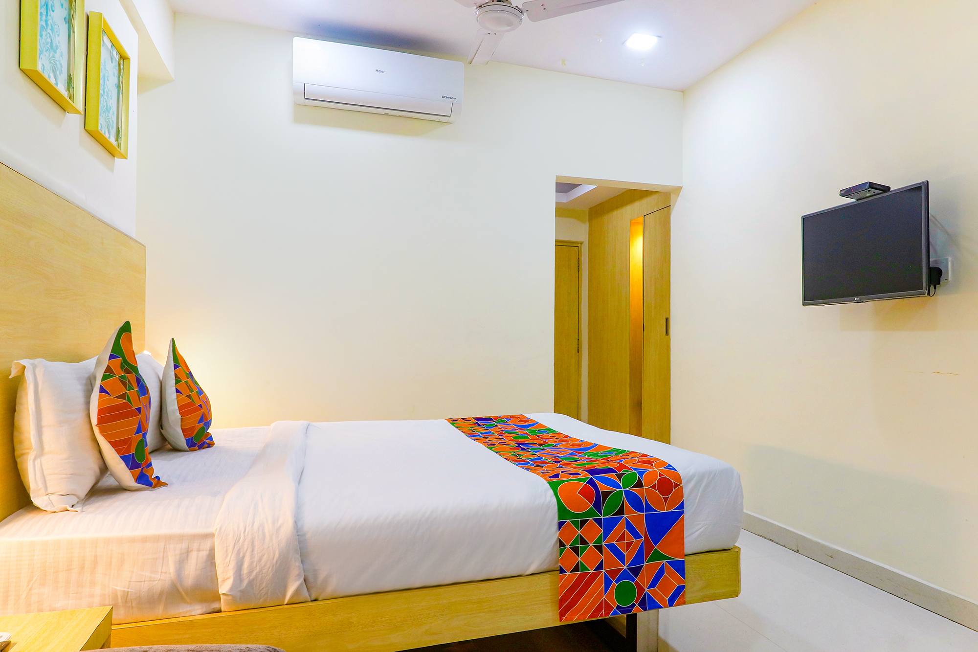 FabHotel Swarnas