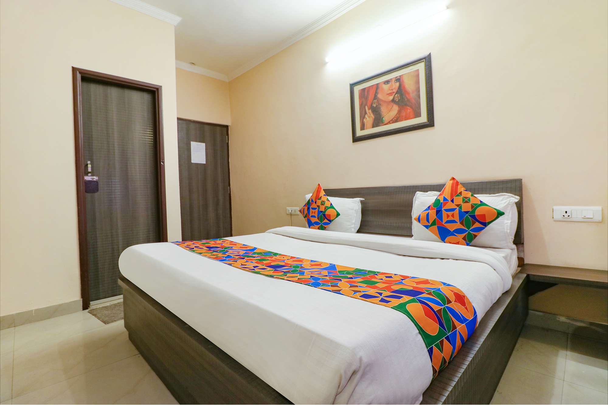 FabHotel Golden Sunrise inn, Amritsar 4