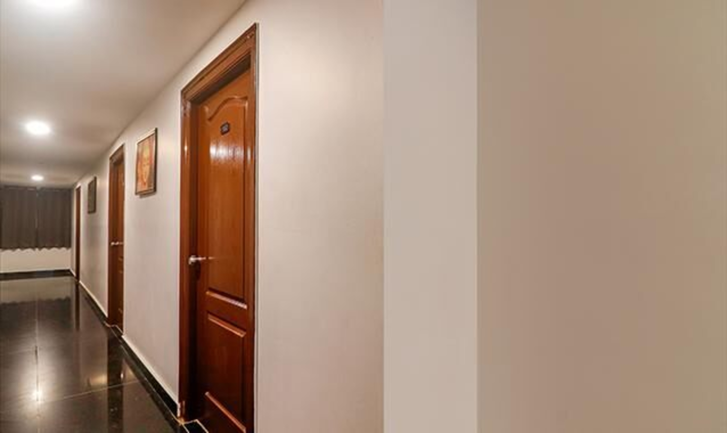 FabHotel Frenotel, Hyderabad
