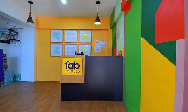 FabHotel Aakiyo