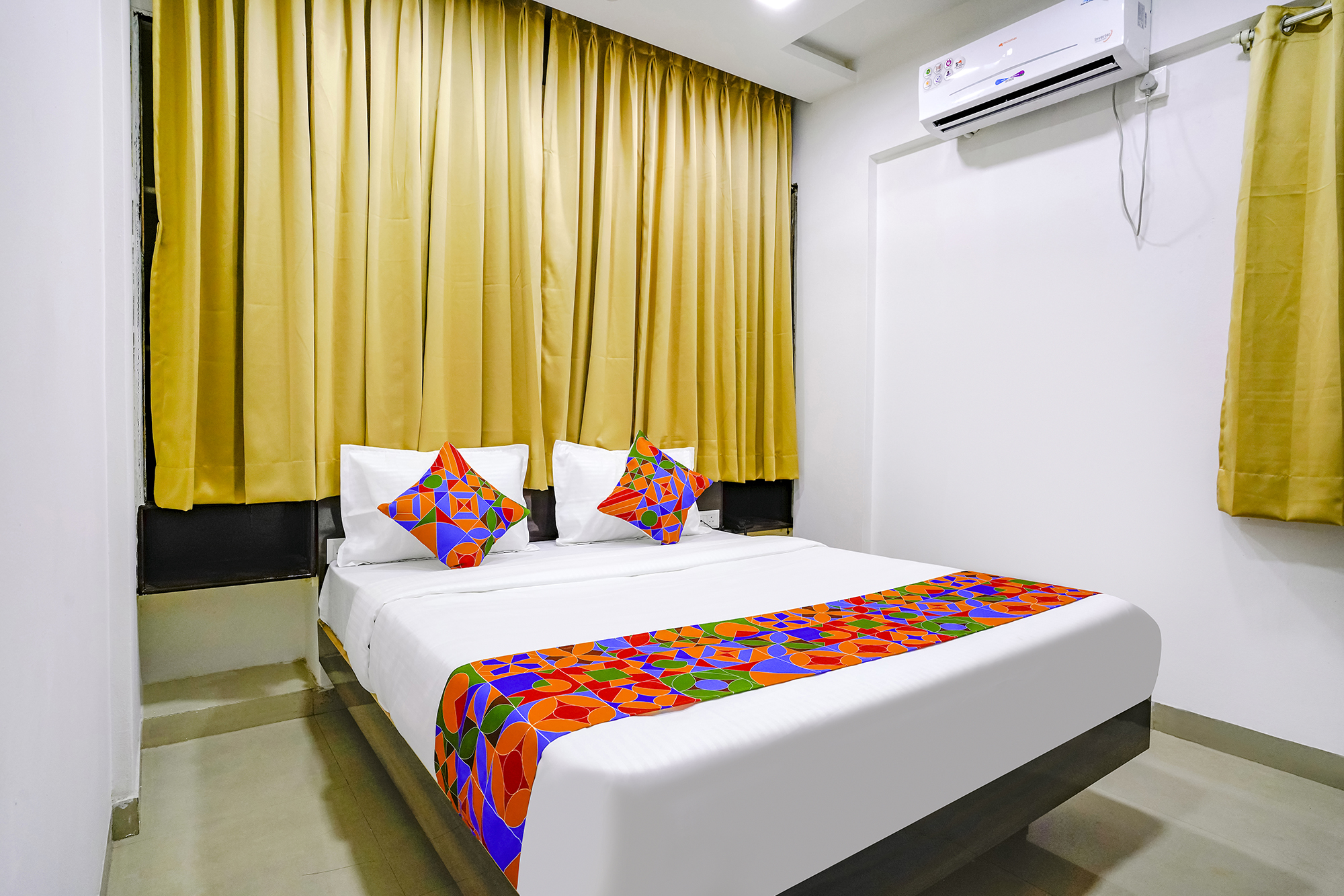 FabHotel Raj City Center 2