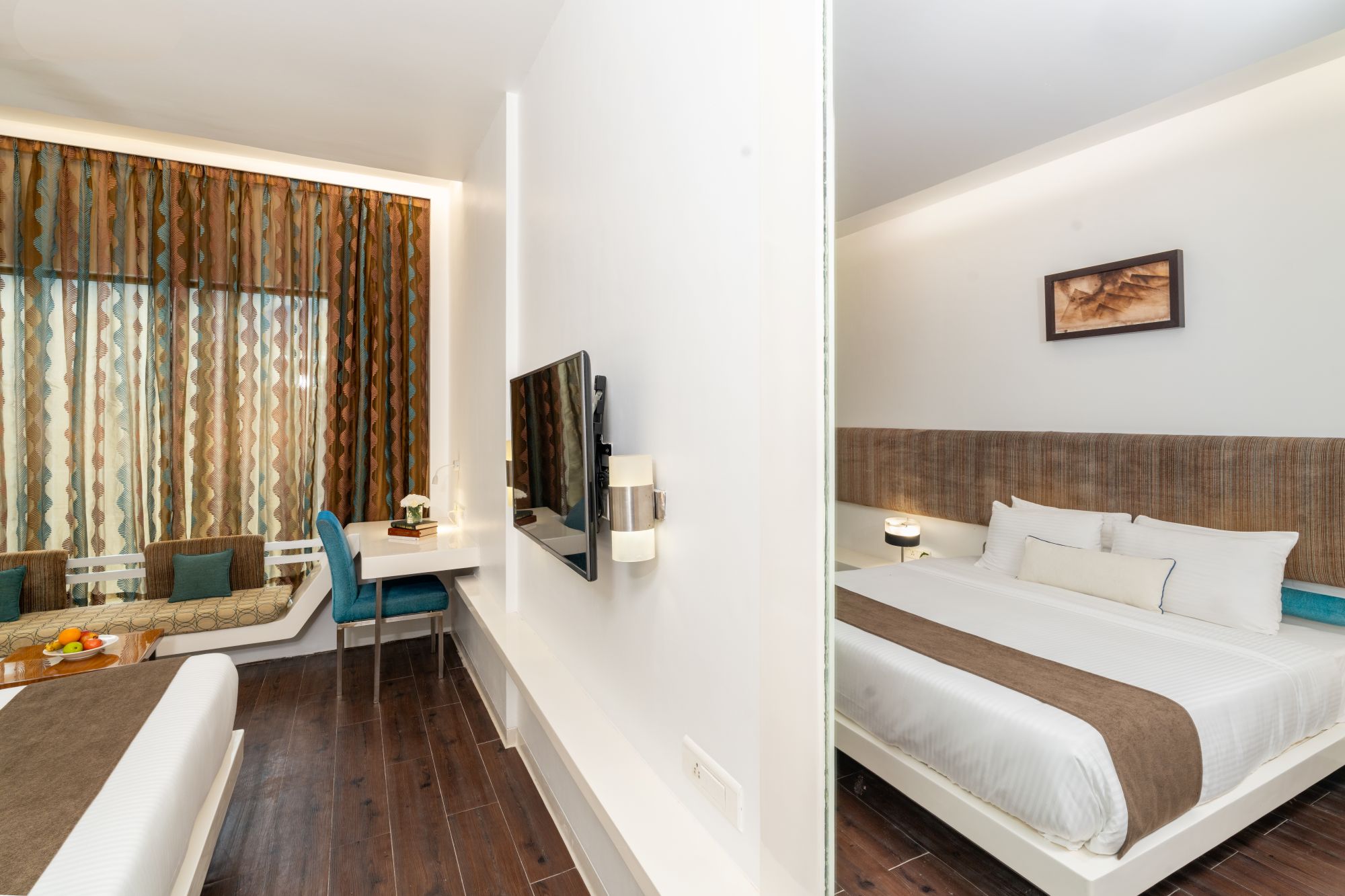 Premium Room with Airport Transfers - SGL