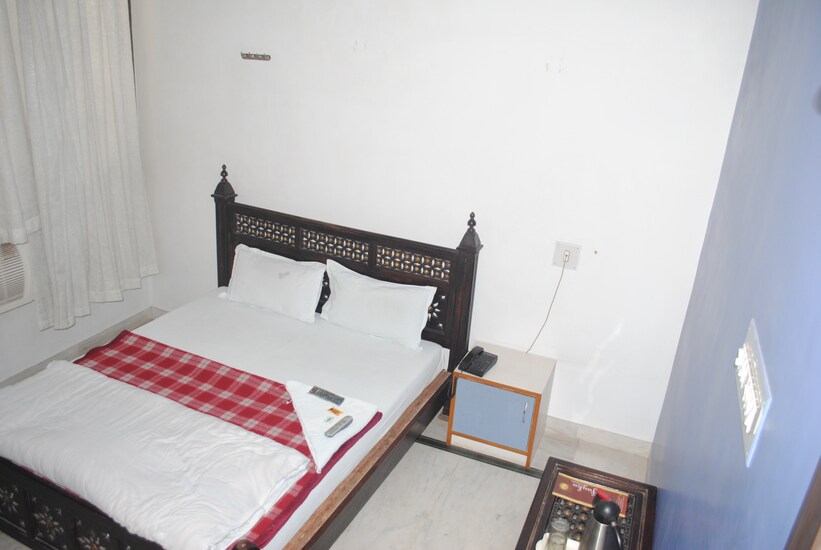 Hotel Vinayak Palace, Sikar 2