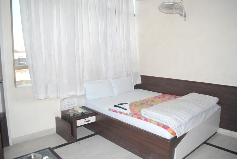 Hotel Vinayak Palace, Sikar 4