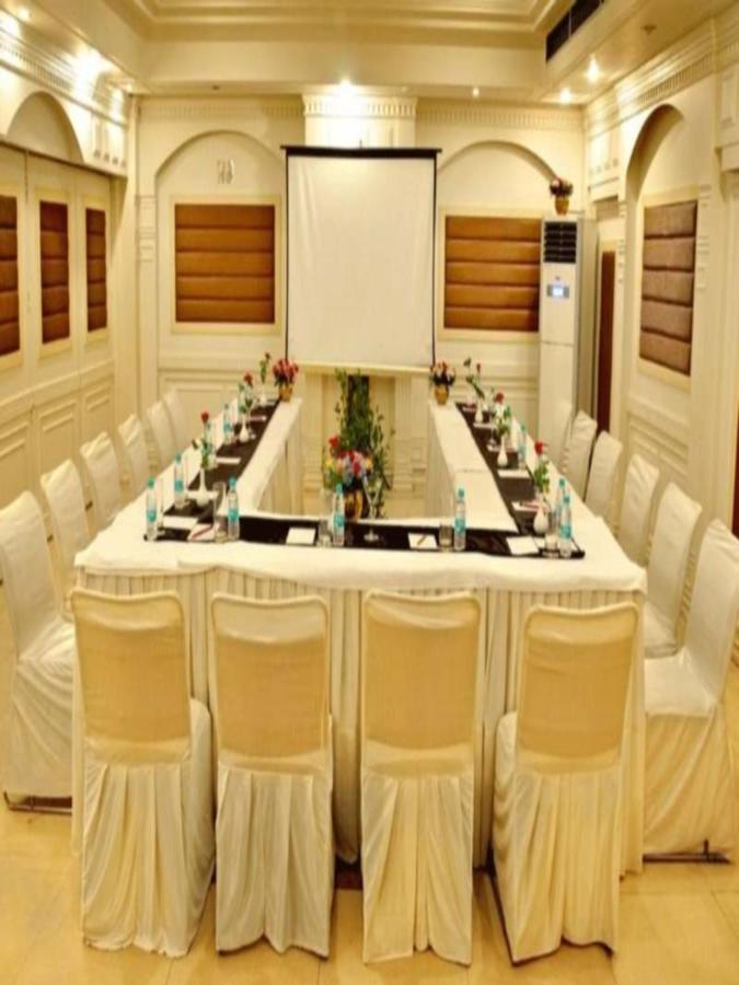 Hotel Solitaire, Chandigarh
