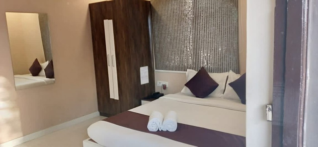 Wood House Beach Resort