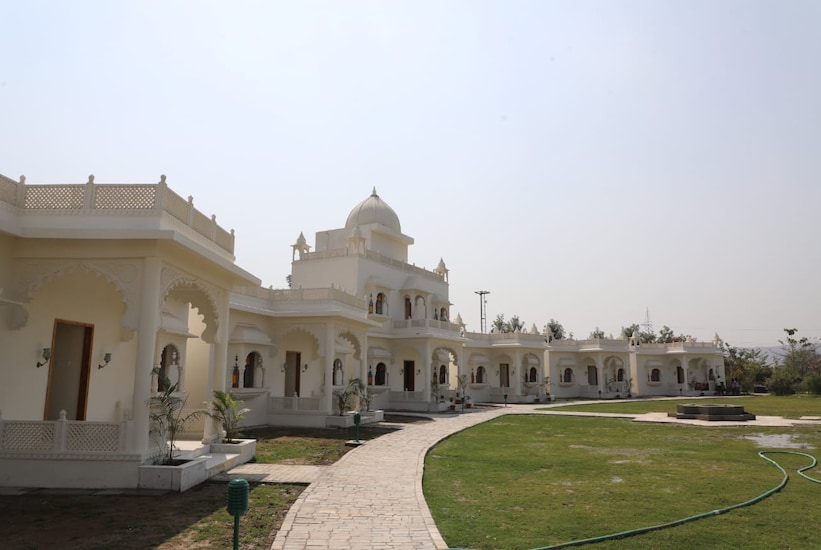 Hotel Rajasi Palace, Chittorgarh 5