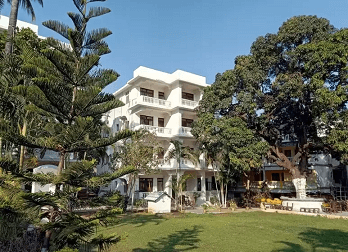 Candolim Hideout Resort