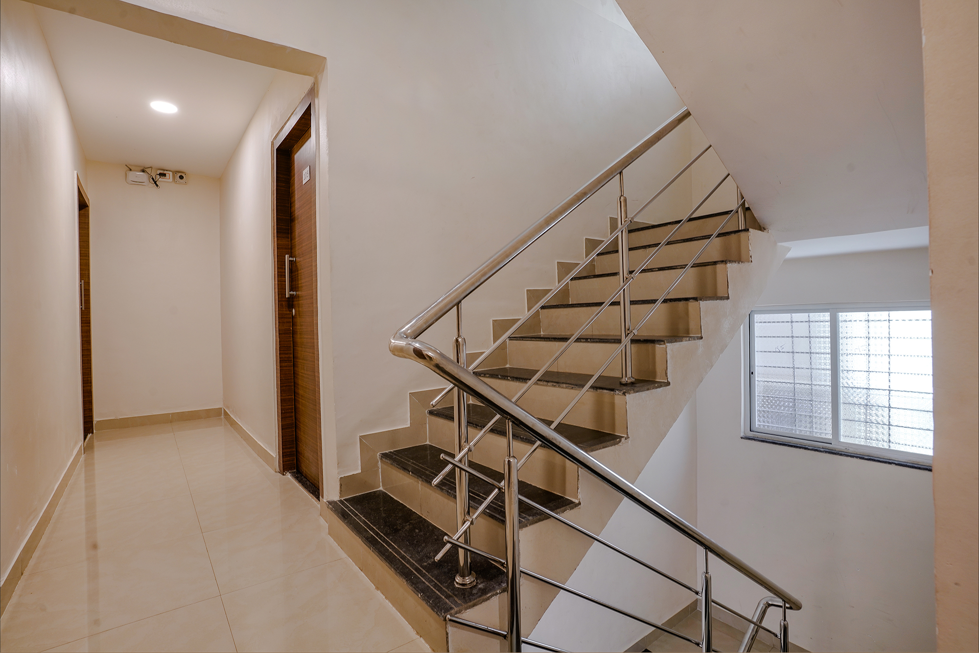 FabHotel Royal Inn NS, Pune 2